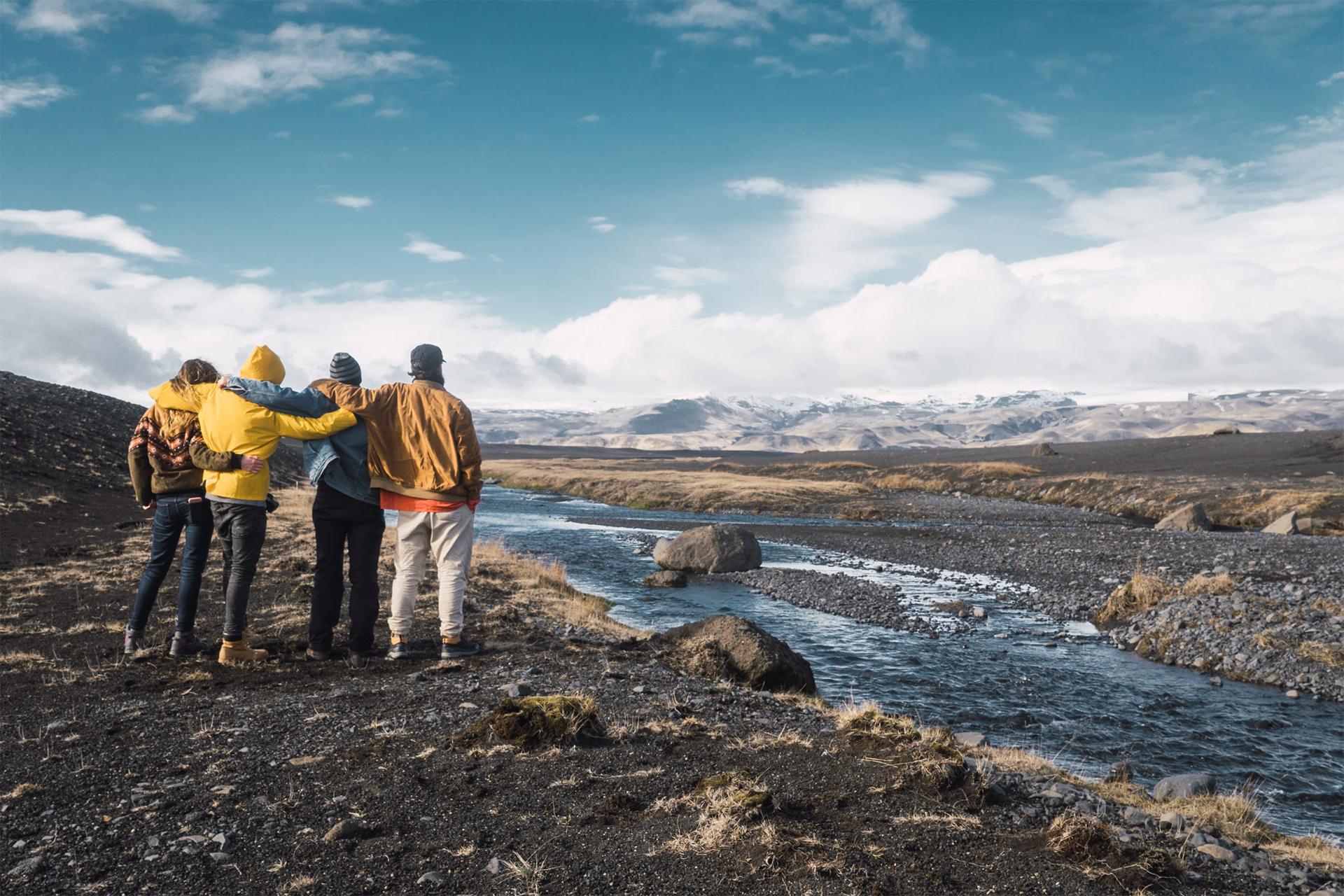 Groupe en randonnée, Mastère Tourisme Durable et d'Aventure